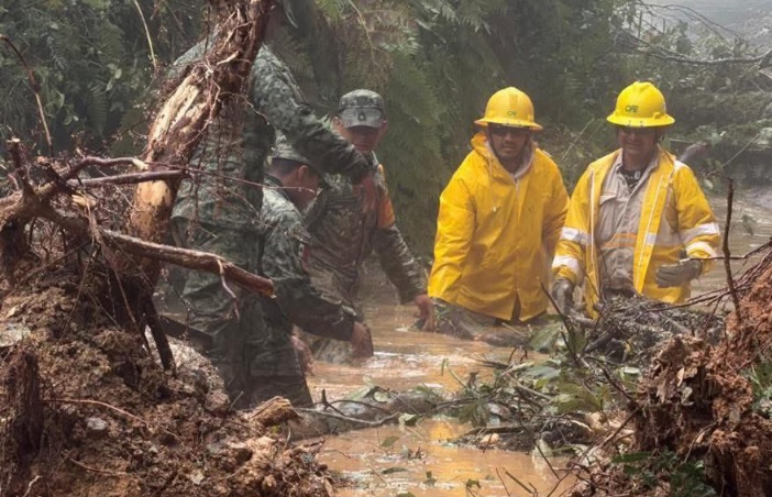 Van-44-fallecimientos-por-fuertes-lluvias-en-cuatro-estados-del-pais |  cuartaplana.com